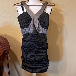 👗 NWOT BCBGMaxazria brand women’s fully lined dress